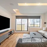 Eden, Dream High-end In Nyc * New York
