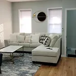 Apartment A Dazzling Destination New York