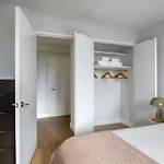 Midtown 2br W Gym Wd Nr Times Square Nyc-1348 * New York