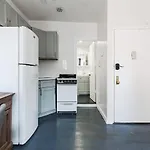 Apartment 1407: East Village