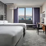 Laguardia Airport Marriott Hotel New York