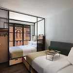 Hotel Moxy Nyc East Village New York
