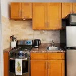 105-1G Park Ave Location Studio Best Value Sleeps3