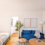 105-1G Park Ave Location Studio Best Value Sleeps3