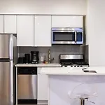 26-4b Newly Furnished 1br W D Courtyard New York