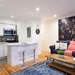 Apartment 26-4b Newly Furnished 1br W D Courtyard New York