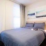 39-1 Renovated 3Br Prime Midtown West