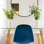 61-2a Large 1br In Upper East Side * New York