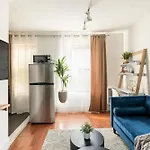 69-4d Trendy Lower East Side 1b Brand New Apartment *