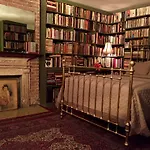 Jumel Terrace Bed & Breakfast