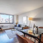 Ues 1br W Doorman Gym Roof Nr Hospital Nyc-375 New York