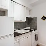 Apartment 61-2a Large 1br In Upper East Side *