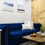 Apartment 75-3a 3br Duplex Prime Ues Wd In Unit Sleeps 6