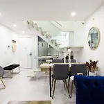 Apartment 75-3a 3br Duplex Prime Ues Wd In Unit Sleeps 6 *