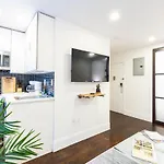 69-4c Prime Lower East Side 1br Brand New * New York