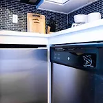 69-4c Prime Lower East Side 1br Brand New Apartment