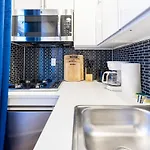 69-4c Prime Lower East Side 1br Brand New *