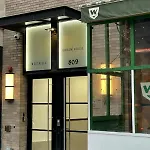 809-6A New 2Br Private Roof & City View