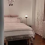 Bed & Breakfast Serenity At New York