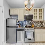 2Bd Stylish Brooklyn Heights - Steps Waterfront