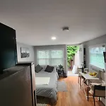 Cozy Studio In A Lovely Area