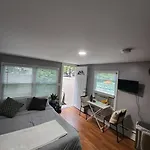 Cozy In A Lovely Area * New York