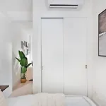 48-1fe Brand New 1br Prime Hell's Kitchen Wd In Unit * New York