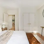 52-3de Newly Renovated 2br Bth Midtown East Apartment New York