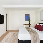 52-3de Newly Renovated 2br Bth Midtown East New York