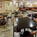 Hotel Country & By Radisson, Staten Island 3*