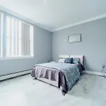 Waterfront Gem Duplex 3 Bedroom 2floor In Whitestone Bronx Free Parking *