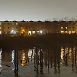 Waterfront Gem Duplex 3 Bedroom 2Floor In Whitestone Bronx Free Parking