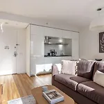 Midtown West 1br W Doorman Nr Rockefeller Center Nyc-1394 Apartment *