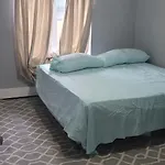 In A House With King Size Bed In A Landlord Hosted Three Bedroom Homestay