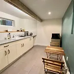 Apartment The Griffin B And B, Private Two Bedroom In Victorian Ditmas Park New York