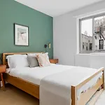 Apartment Sparkling Midtown W Gym Nr Times Sq Nyc-228 *
