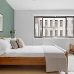 Sparkling Midtown W Gym Nr Times Sq Nyc-228 Apartment New York