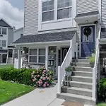 Waterfront Gem Duplex 3 Bedroom 2floor In Whitestone Bronx Free Parking Hotel New York