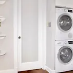 New York Style Stay Near Central Park