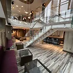 Artezen Hotel
