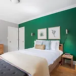 Gorgeous Roomy W Village 1br W Doorman Nyc-131 Apartment New York