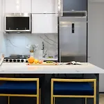 Apartment 1597-12 New Prime Ues Wd In Unit