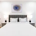 Apartment 149bk-202 New 1br In Prime Greenpoint Bk *