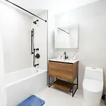 149bk-202 New 1br In Prime Greenpoint Bk Apartment *