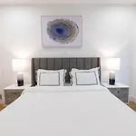 Apartment 149bk-202 New 1br In Prime Greenpoint Bk New York