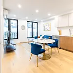149bk-202 New 1br In Prime Greenpoint Bk