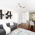 1435-3-3 Bedrooms 2bath W D Prime Upper East *