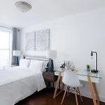 Apartment 1435-3-3 Bedrooms 2bath W D Prime Upper East *
