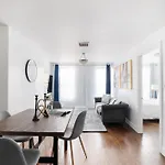 1435-3-3 Bedrooms 2bath W D Prime Upper East