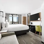 Fairfield & By Marriott Manhattan/times Square South